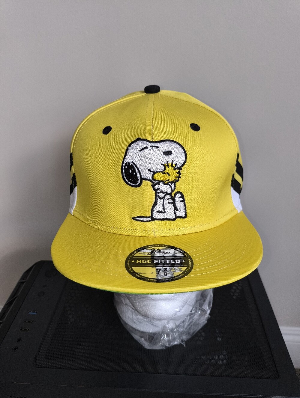 Men's Yellow Snoopy Peanuts Headgear Classics Fitted Hat Size 7 3/8